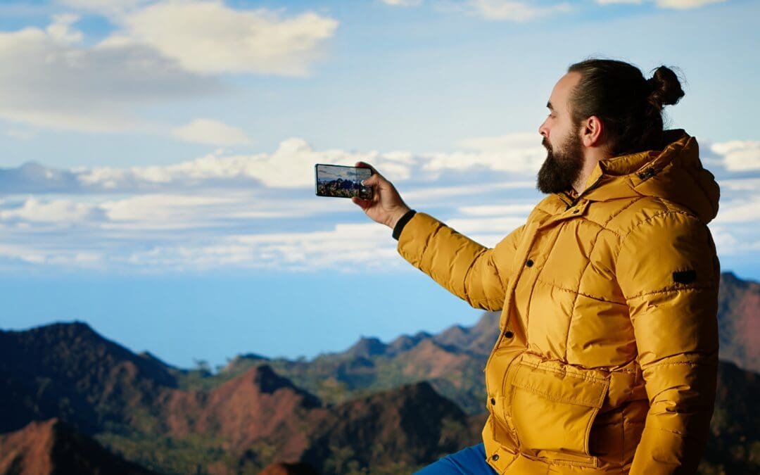 Travel Diary Mastery: Build Series That Keep Fans Watching