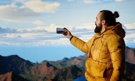 Travel Diary Mastery: Build Series That Keep Fans Watching